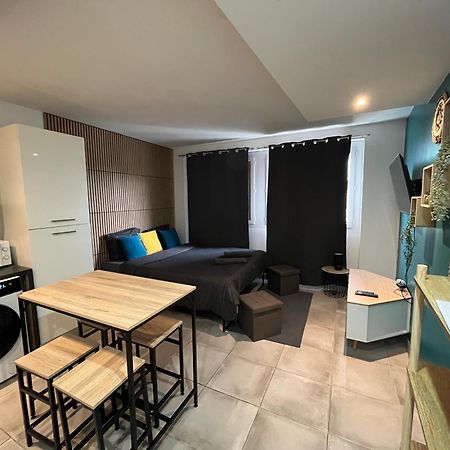 Studio Confortable Avec Balcon Villeneuve-sur-Lot Ngoại thất bức ảnh
